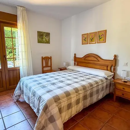 Appartement Rural Sanvi A - Terrace And Views Of The Picos